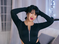 ErikaCoy - female with black hair webcam at LiveJasmin