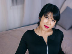 ErikaCoy - female with black hair webcam at LiveJasmin