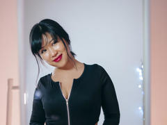 ErikaCoy - female with black hair webcam at LiveJasmin