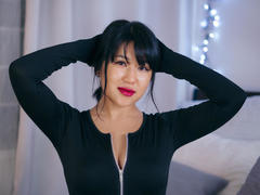 ErikaCoy - female with black hair webcam at LiveJasmin