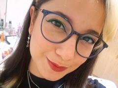 ErinFoxy - female webcam at xLoveCam