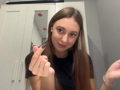 ErinMarrujo - female with brown hair webcam at xLoveCam