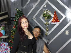 ErosAndEva - couple webcam at xLoveCam