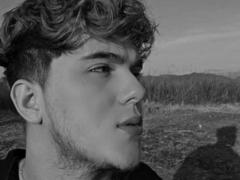 ErosGeorgiou - male webcam at xLoveCam