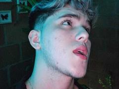 ErosGeorgiou - male webcam at xLoveCam