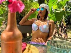 ErzaScarleth - female with red hair and  small tits webcam at xLoveCam