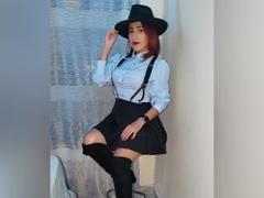 ErzaScarleth - female with red hair and  small tits webcam at xLoveCam