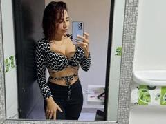 ErzaScarleth - female with red hair and  small tits webcam at xLoveCam