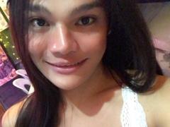 EsaMarie - shemale webcam at xLoveCam