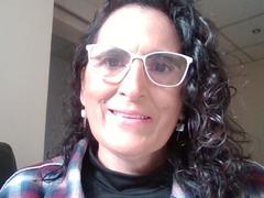 Esencia - female webcam at xLoveCam