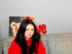Esfil - female webcam at xLoveCam