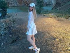 EssieVawter from xLoveCam