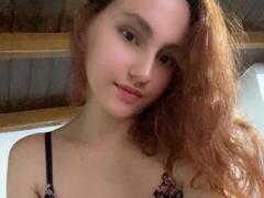 EstefaniaRamos - female with brown hair webcam at xLoveCam