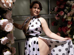 EsterFraser - female with brown hair and  small tits webcam at LiveJasmin