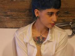 EthanLennox - shemale webcam at xLoveCam