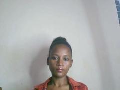 EtoileSensuelle - female with black hair webcam at xLoveCam