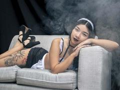 EvaCullen - female webcam at xLoveCam