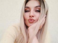 AliceLaLoona - blond female webcam at ImLive