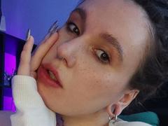 EvaRagen - female with brown hair and  small tits webcam at xLoveCam
