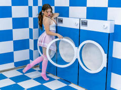 EvaRavissante - female with brown hair webcam at xLoveCam