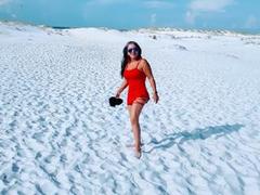 EvaRodinson - blond female webcam at xLoveCam