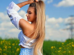 EvaRyen from xLoveCam