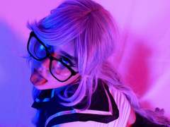 EvaSpicy - female with black hair and  big tits webcam at xLoveCam