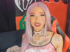 EveDollyx from xLoveCam