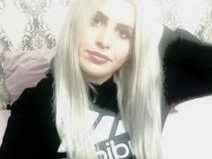 EveEveline - blond female with  big tits webcam at xLoveCam