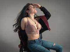 EveeDreams - blond female webcam at xLoveCam