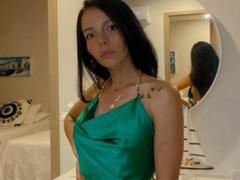 EvelinLuna - female with black hair webcam at LiveJasmin