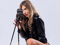 EvellineClaire from LiveJasmin