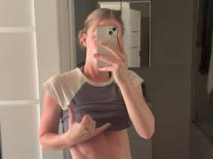 EvelynBlond - blond female webcam at StripChat