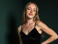 EvelynBlond - blond female webcam at StripChat