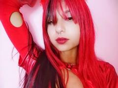 EvelynTrujillo1 - female with black hair webcam at ImLive