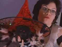 EverlyRays - female with black hair and  big tits webcam at xLoveCam