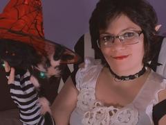 EverlyRays from xLoveCam