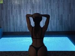 EviLune - female with black hair webcam at xLoveCam