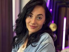 EviLune - female with black hair webcam at xLoveCam