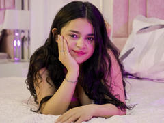 FabiValdez - female with black hair and  small tits webcam at xLoveCam