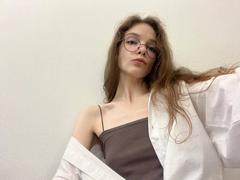 FaithRegulus - female webcam at xLoveCam