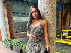 FallonRoberts - shemale with black hair webcam at LiveJasmin