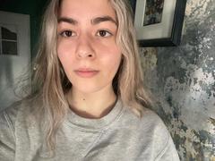 FancyRosie from xLoveCam