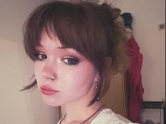 FannyEnsell - female webcam at xLoveCam