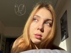 AleaseBenson from xLoveCam
