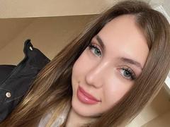 AleaseBenson - female with brown hair and  big tits webcam at xLoveCam