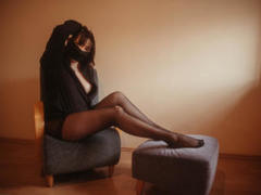 Fatisas - female with black hair and  big tits webcam at ImLive