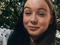 FayStorbeck - female webcam at xLoveCam