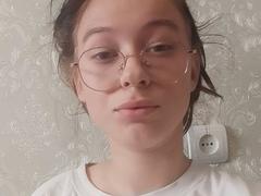 FayStorbeck - female webcam at xLoveCam