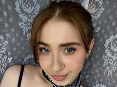 FelicitasDeroy - female webcam at xLoveCam